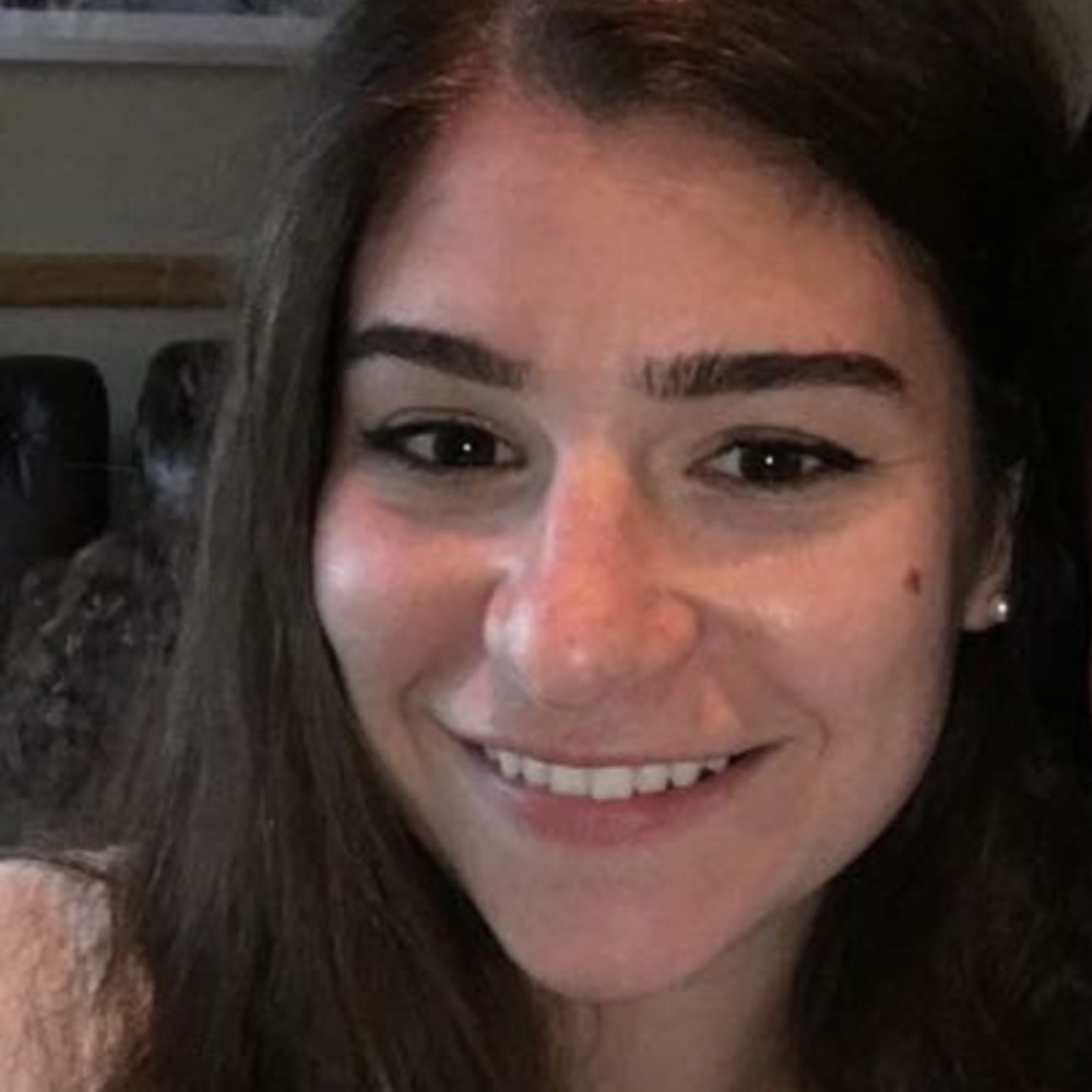Meet your Posher, Dana